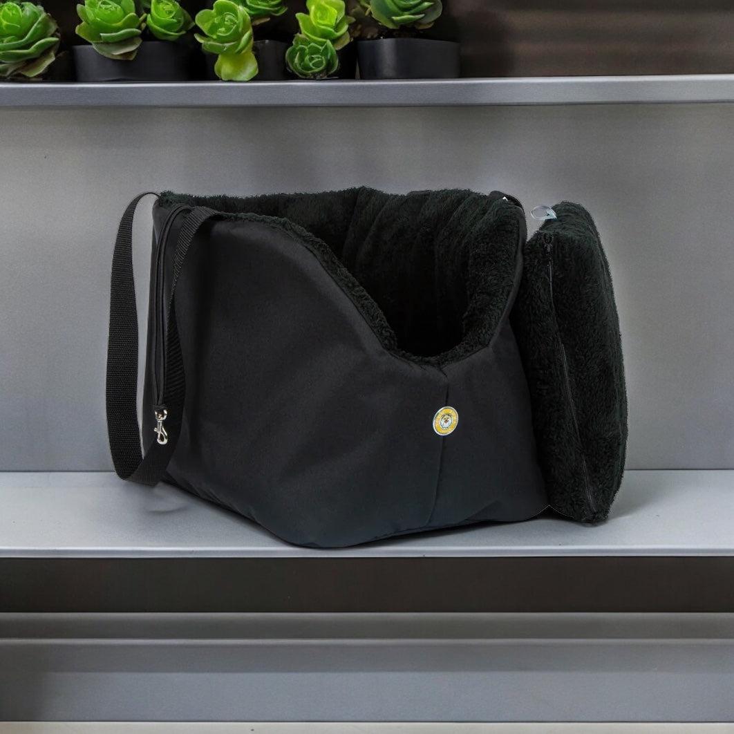 Soho Poms Luxury Rainy Bear Hundetragetasche in Schwarz