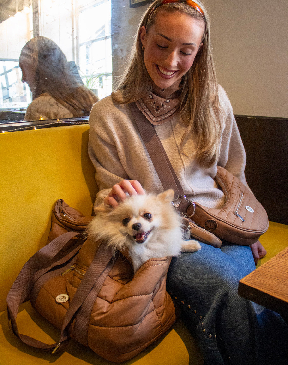 Soho Poms Rainy Bear Hundetragetasche in Schwarz